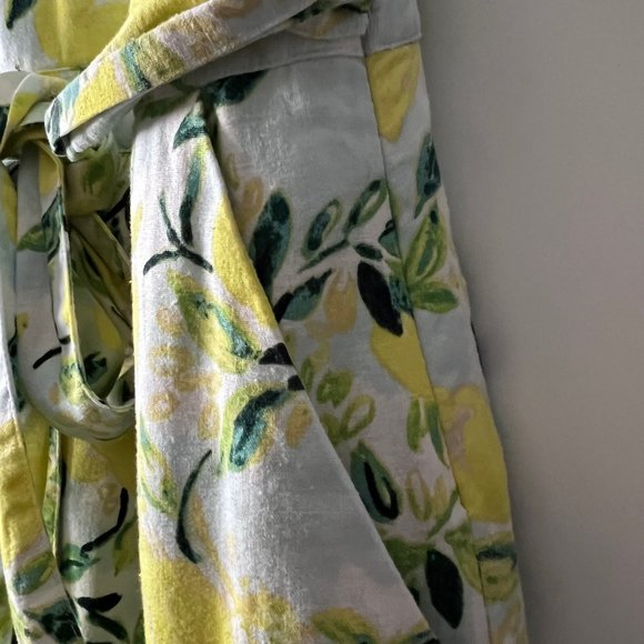 DRESS - 1901 brand, size M, yellow lemons, greens on white background, lined. - Picture 4 of 4